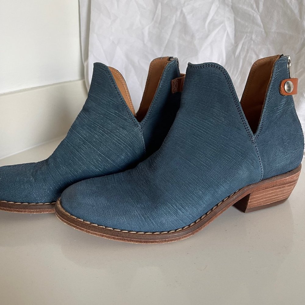 Catarina Mina Leather Ankle Boots